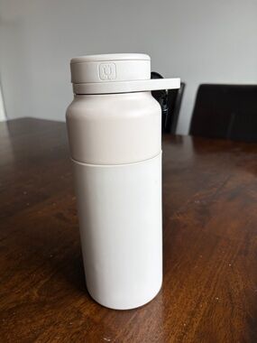 Brumate Rotera 35oz insulated water bottle